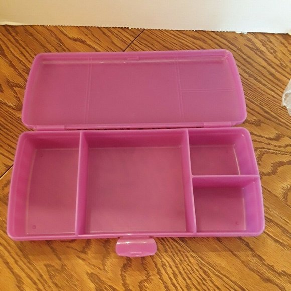 Tupperware Lunch 'n Things Container - Picture 3 of 3